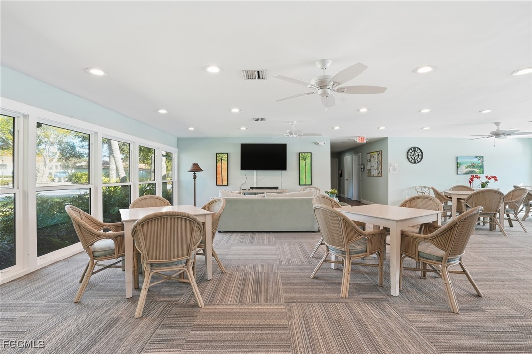 DiningArea