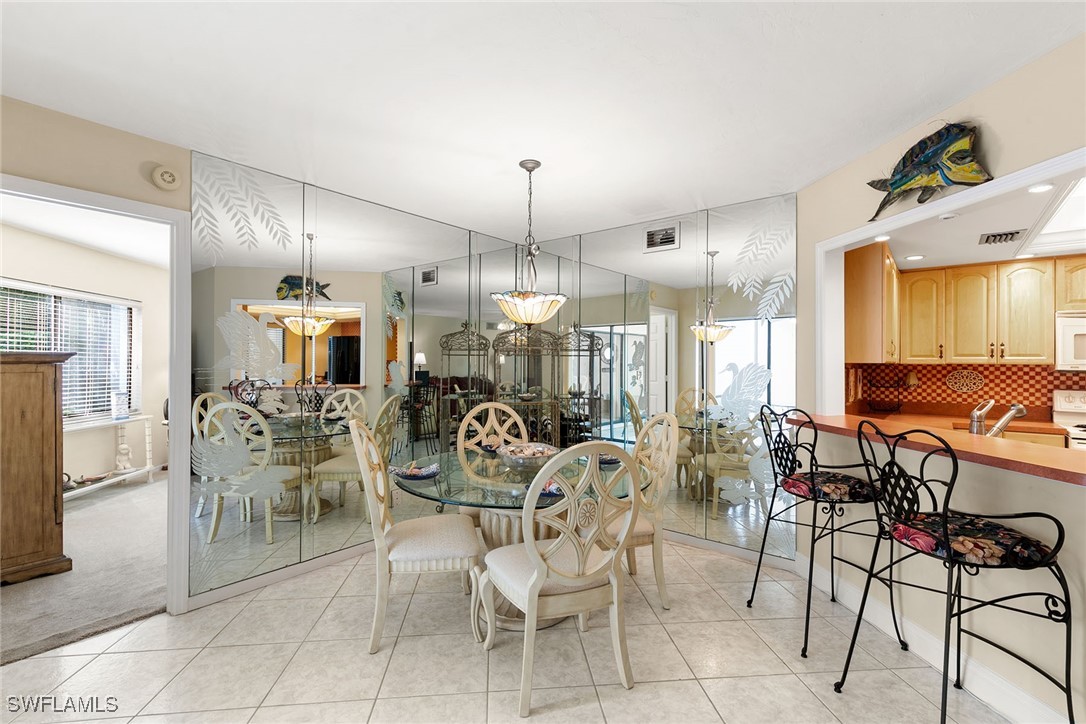 DiningArea
