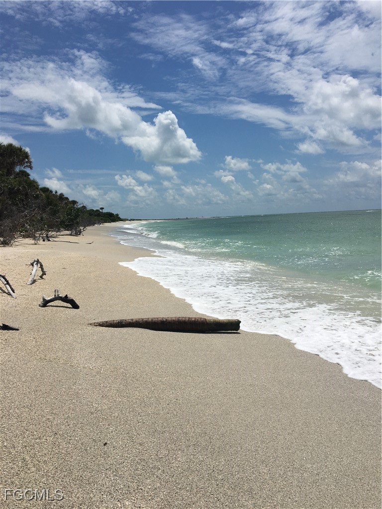 370 Townhouse Lane 61, Upper Captiva, FL 33924