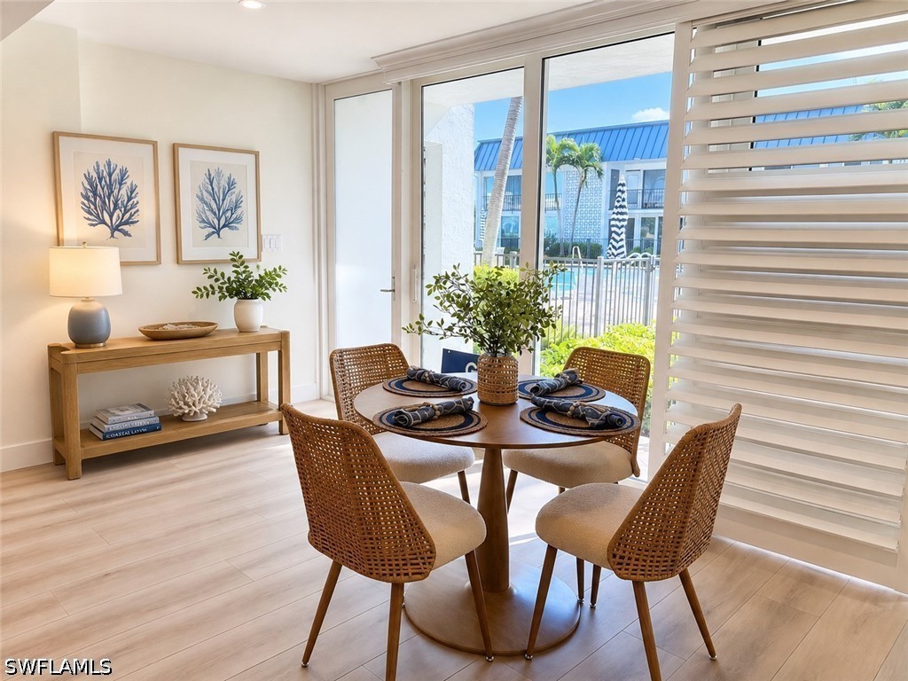 DiningArea