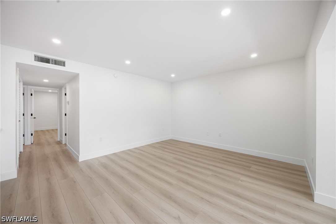 333 Harbour Unit 109, Naples, FL 34103