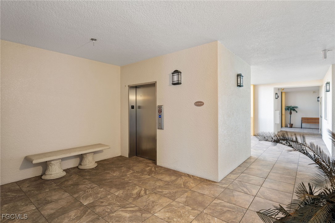 5702 Cape Harbour Unit 102, Cape Coral, FL 33914