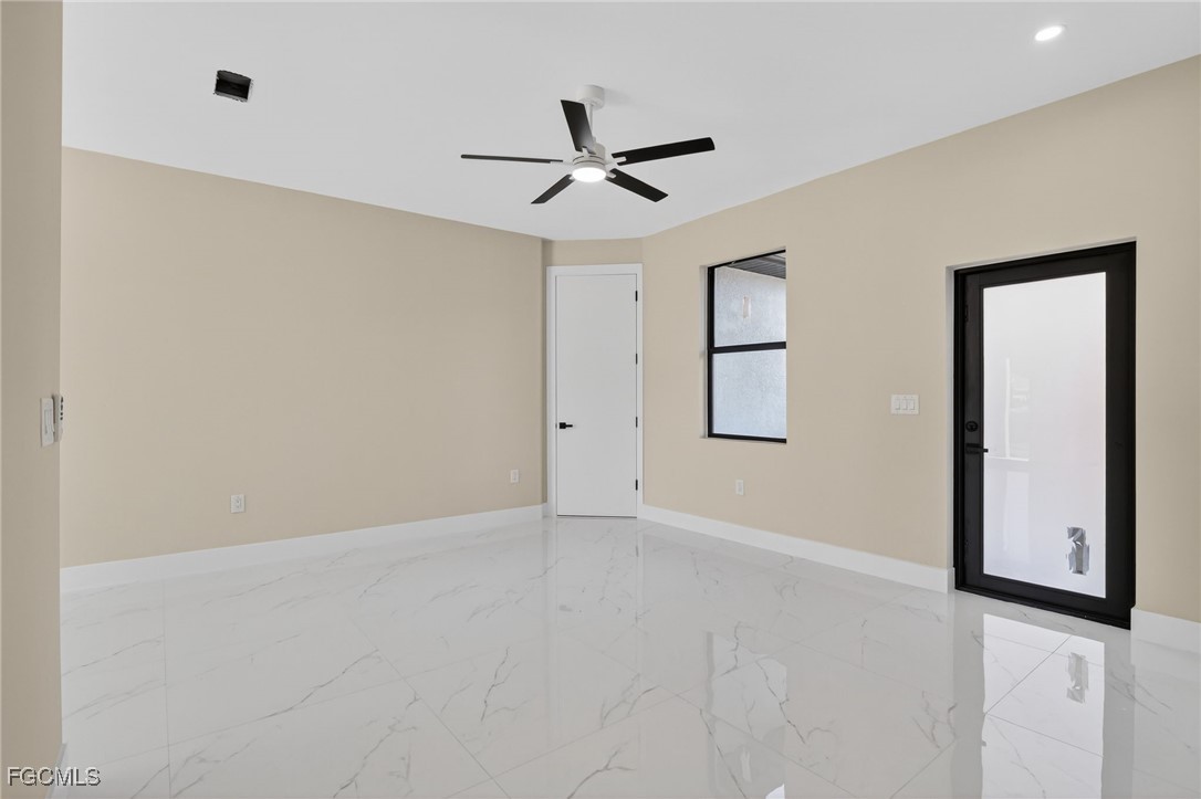 3207 40th, Lehigh Acres, FL 33971
