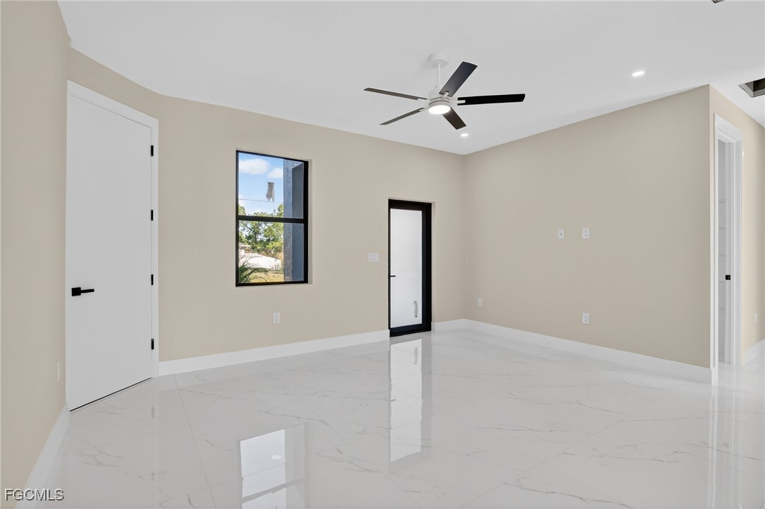 3207 40th, Lehigh Acres, FL 33971