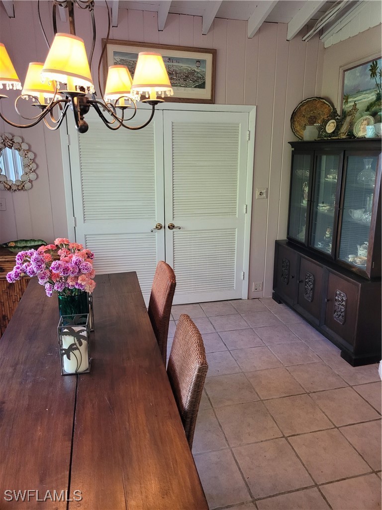 DiningArea