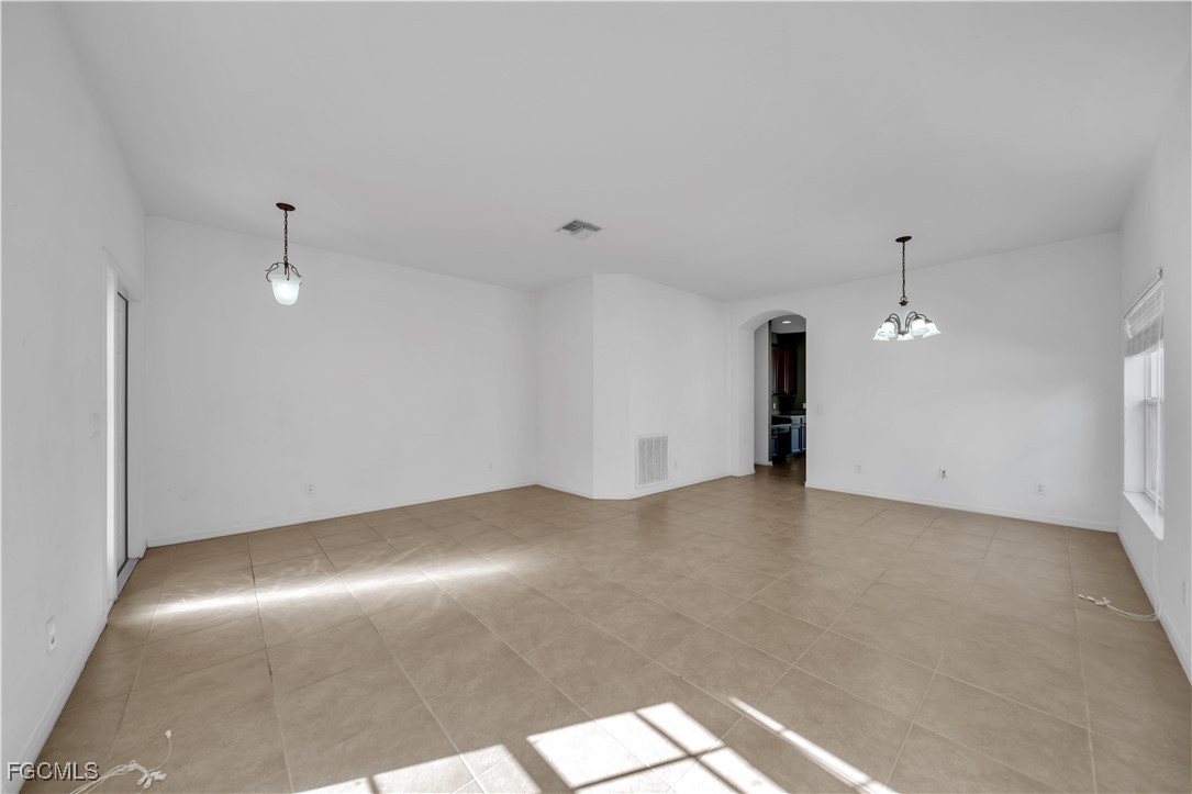 8125 Silver Birch, Lehigh Acres, FL 33971