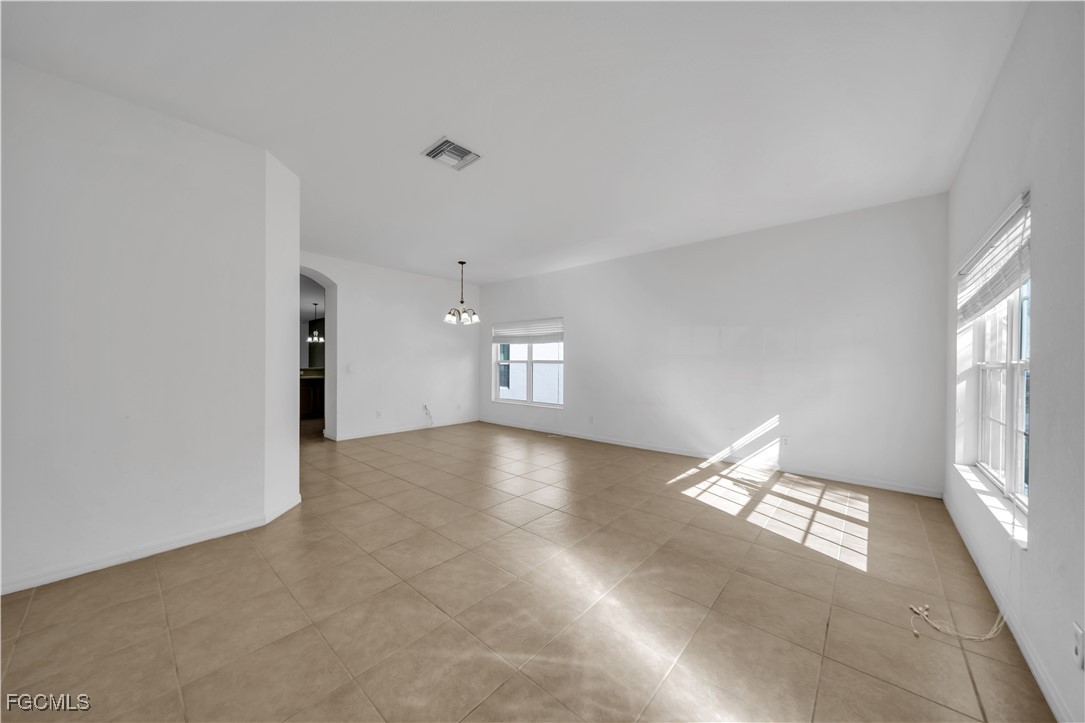 8125 Silver Birch, Lehigh Acres, FL 33971