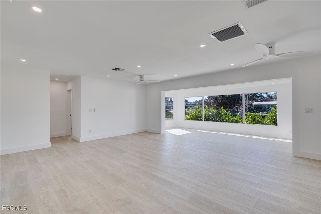 5256 Willow, Cape Coral, FL 33904