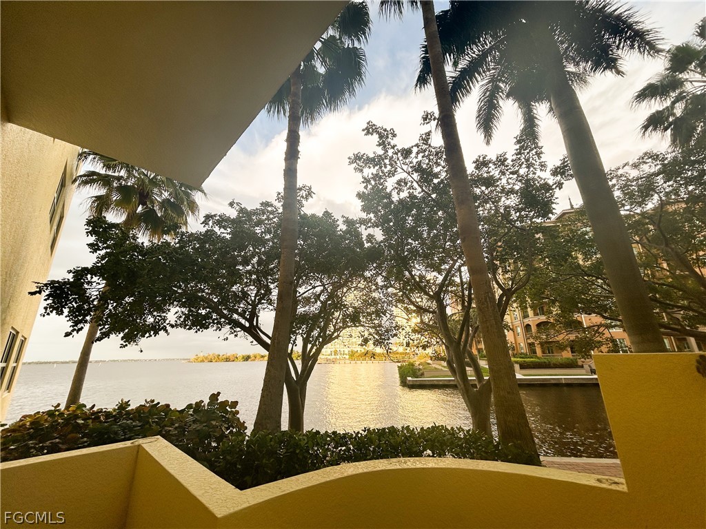 2797 1st Unit 106, Fort Myers, FL 33916