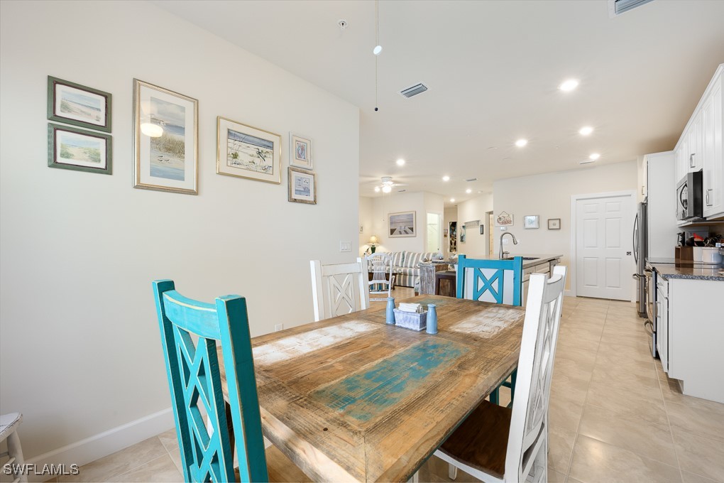 DiningArea