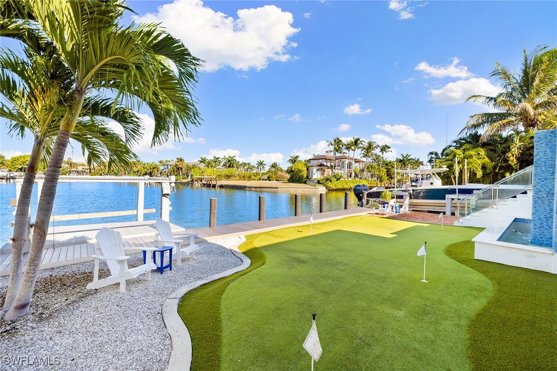 481 21st, Naples, FL 34102