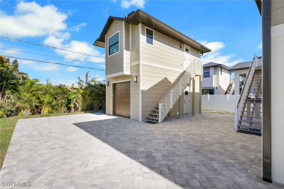 3085 Connecticut, Naples, FL 34112
