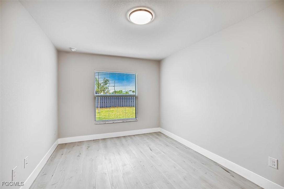 1633 43rd, Cape Coral, FL 33914