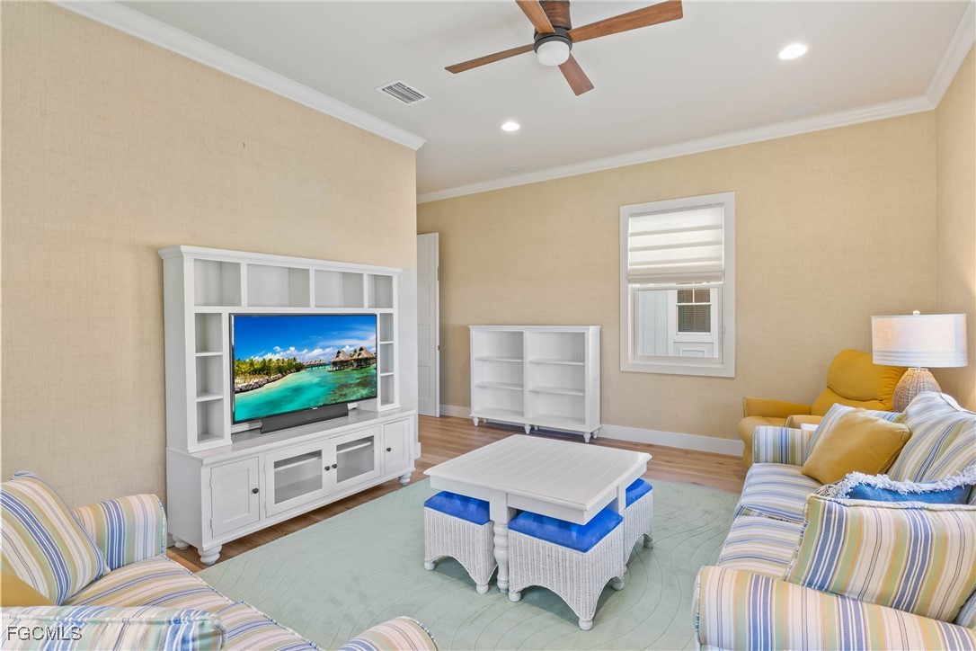 FamilyRoom