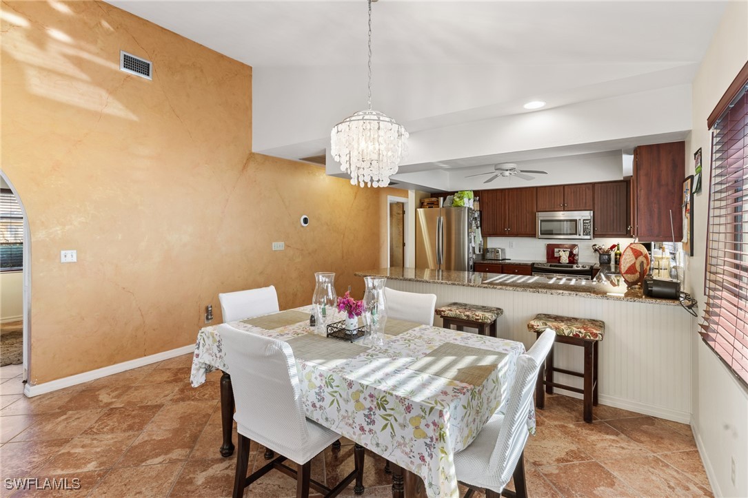 DiningArea