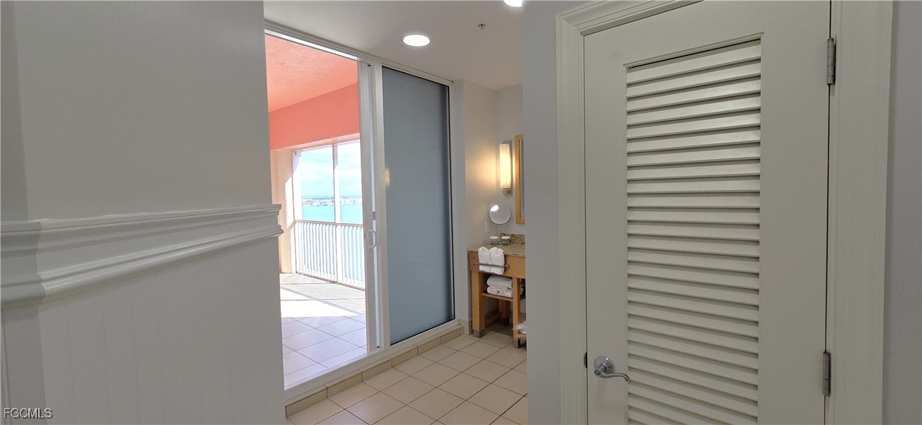 190 Estero Unit 701, Fort Myers Beach, FL 33931