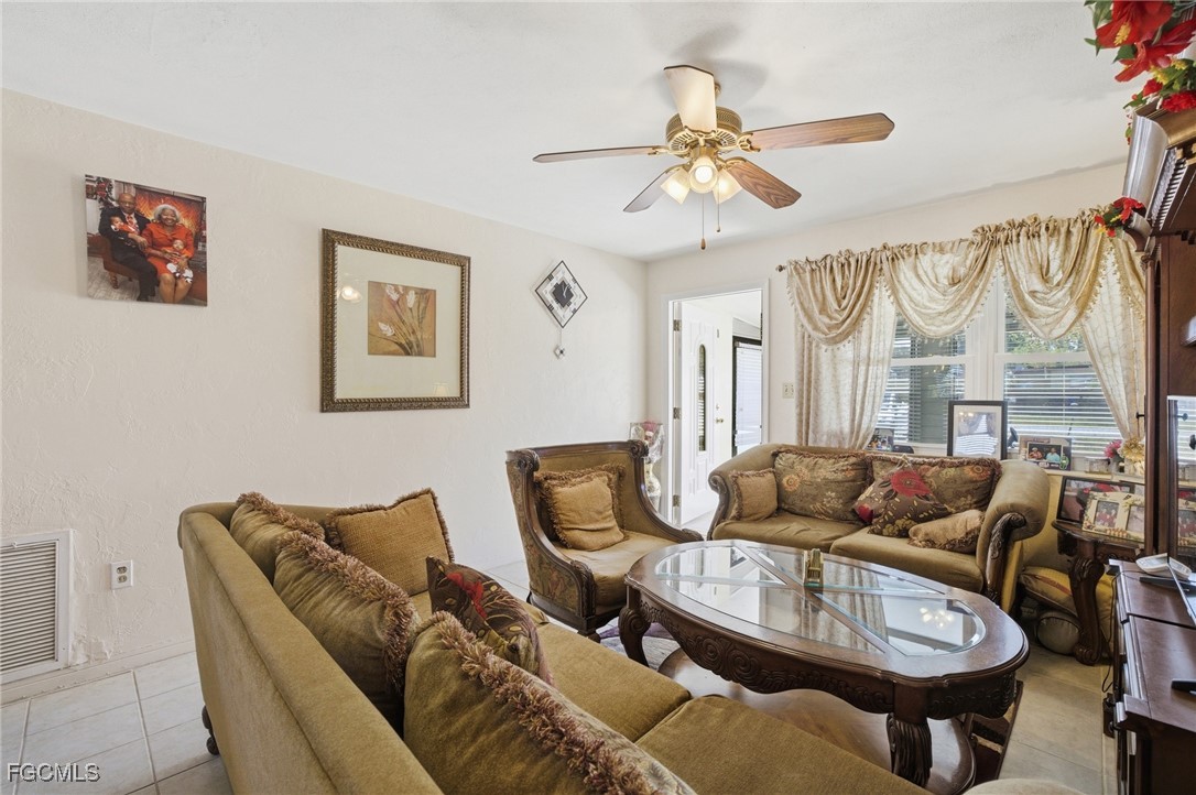 LivingRoom