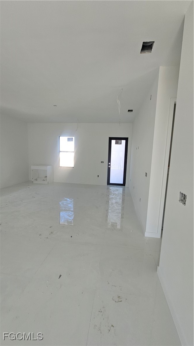 1900 18th, Cape Coral, FL 33993