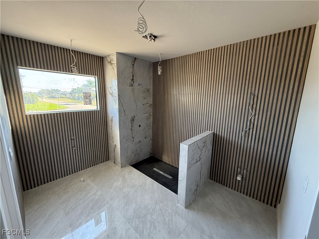 2116 15th, Cape Coral, FL 33991