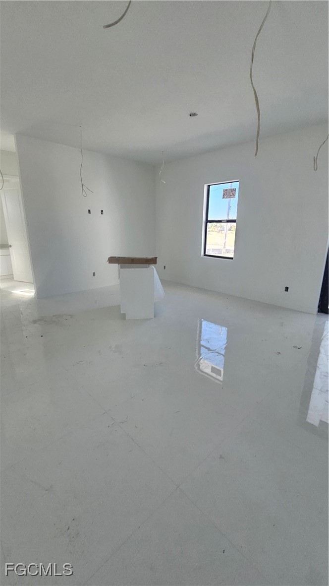 2252 15th, Cape Coral, FL 33993