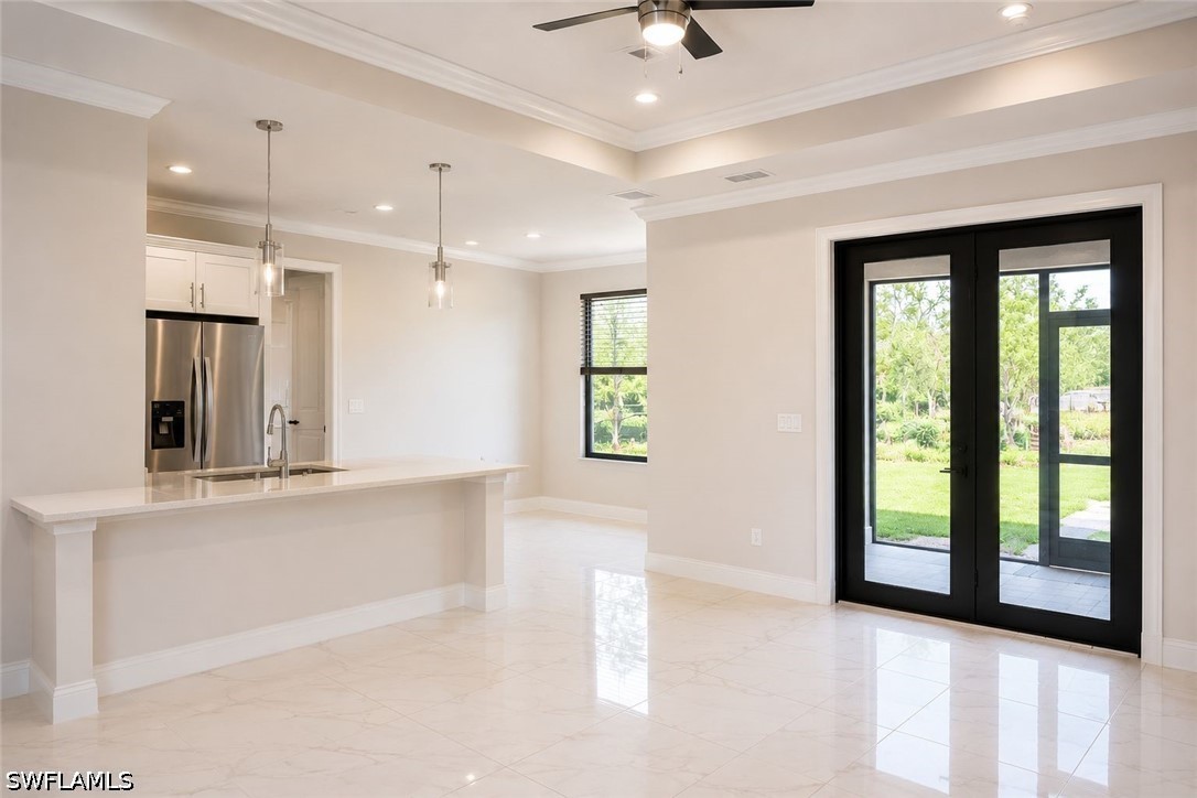 2992 41st, Naples, FL 34120