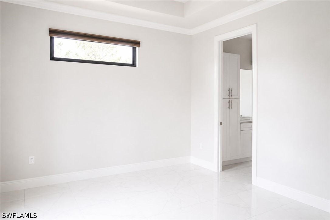 2992 41st, Naples, FL 34120