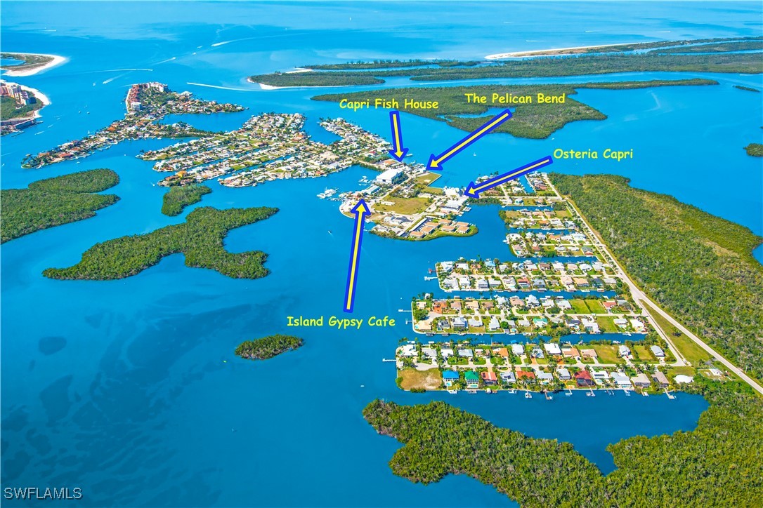60 Pelican Unit 505, Naples, FL 34113