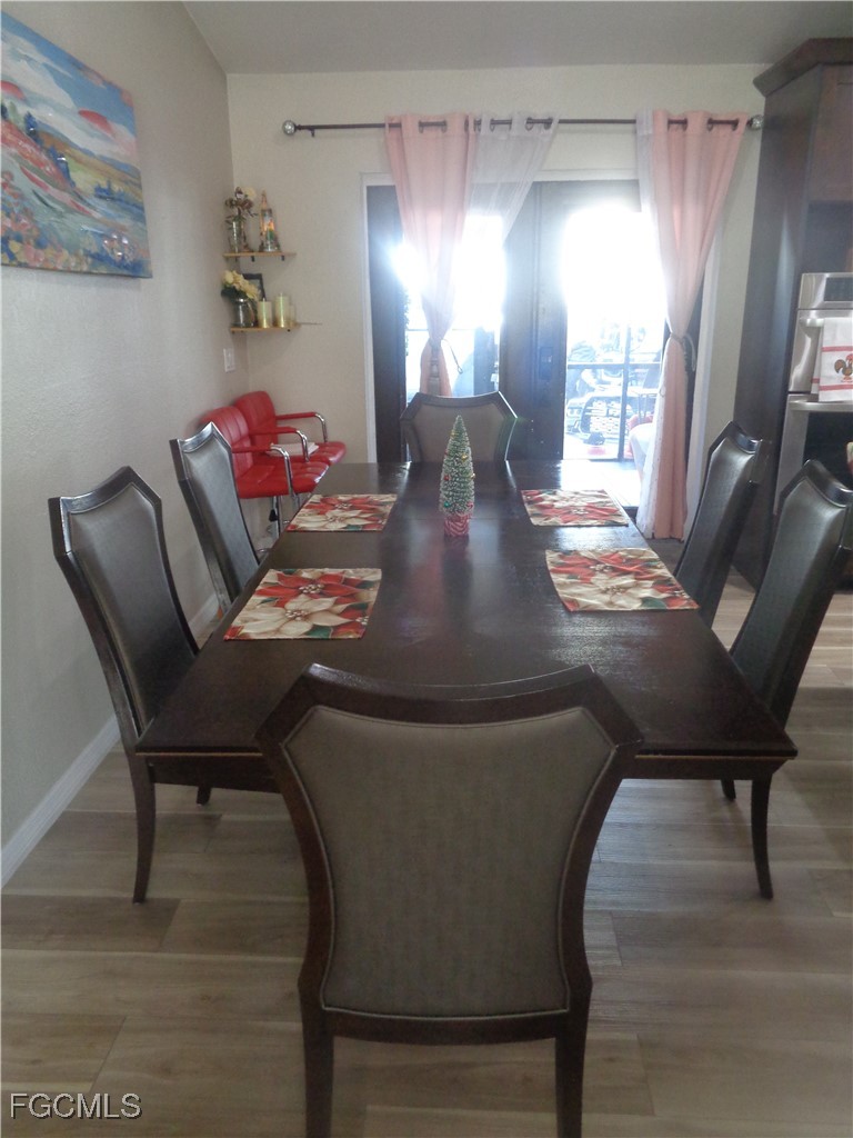 DiningArea