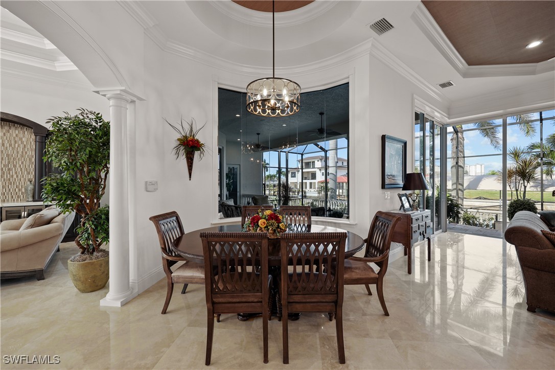 447 Egret, Naples, FL 34108