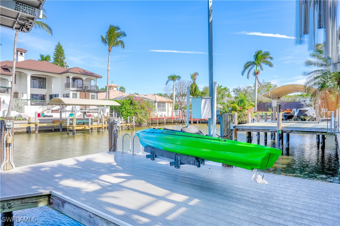447 Egret, Naples, FL 34108