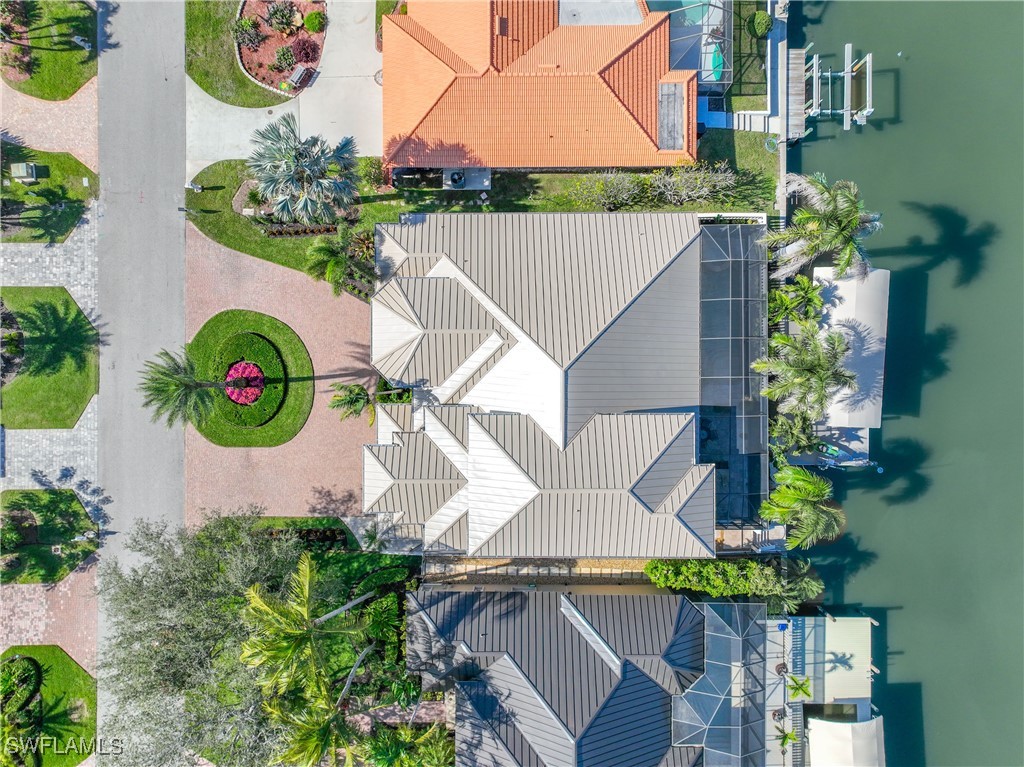 447 Egret, Naples, FL 34108