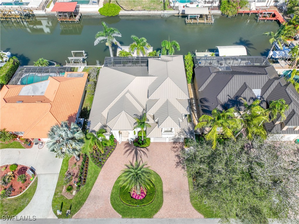 447 Egret, Naples, FL 34108