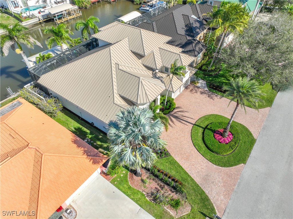 447 Egret, Naples, FL 34108