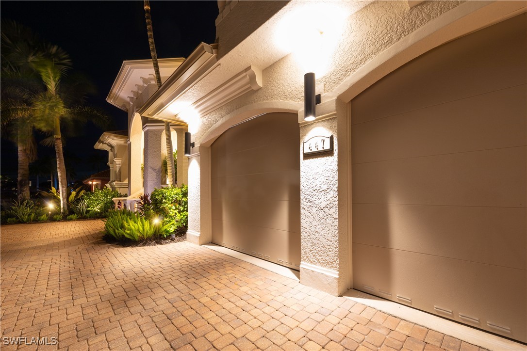 447 Egret, Naples, FL 34108