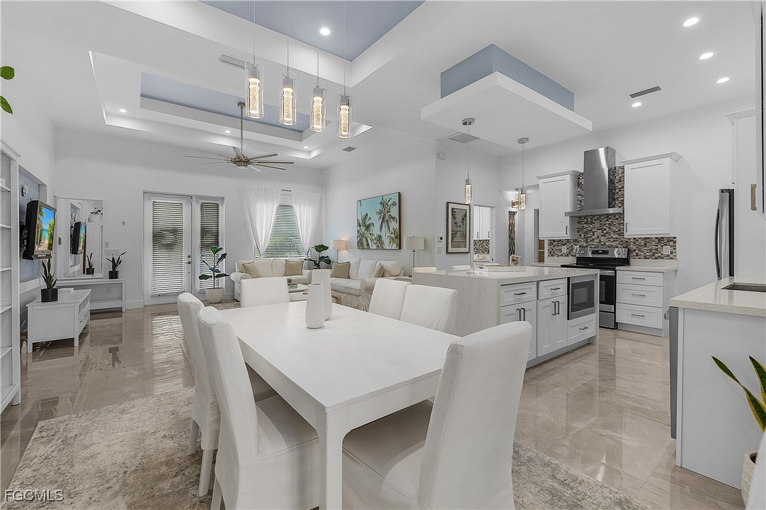 DiningArea
