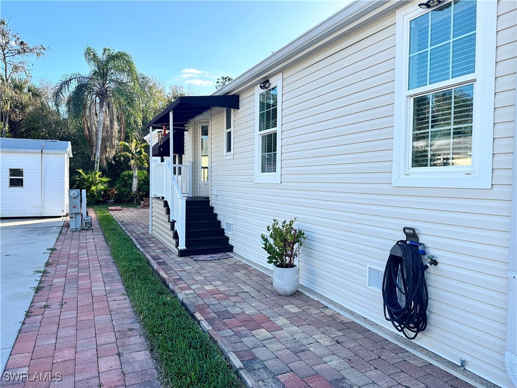 1514 Diamond Lake, Naples, FL 34114
