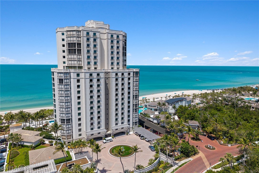 8477 Bay Colony Unit 902, Naples, FL 34108
