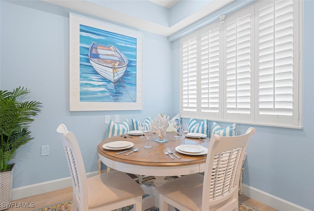 DiningArea