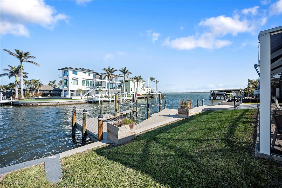 Dock