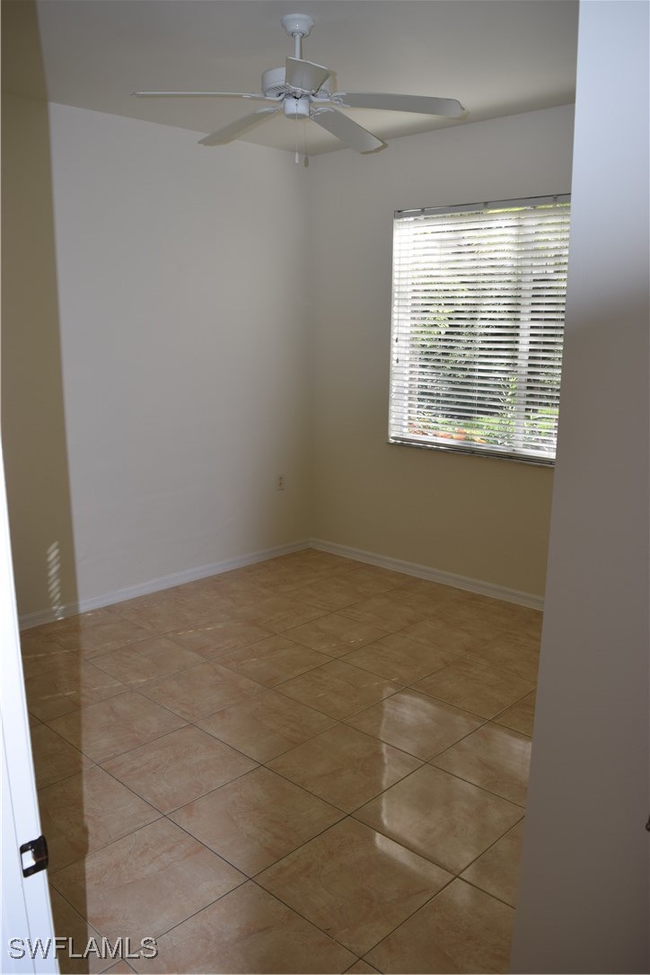 2350 Hidden Lake Unit 8513, Naples, FL 34112