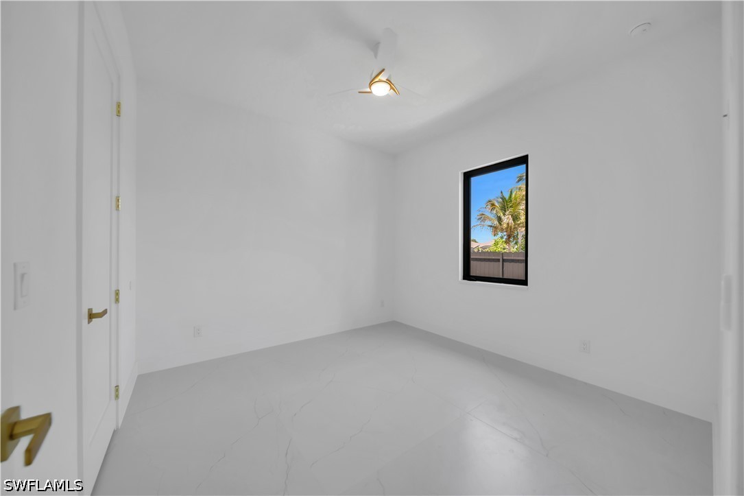 1114 SW 8th Pl, Cape Coral, FL 33991