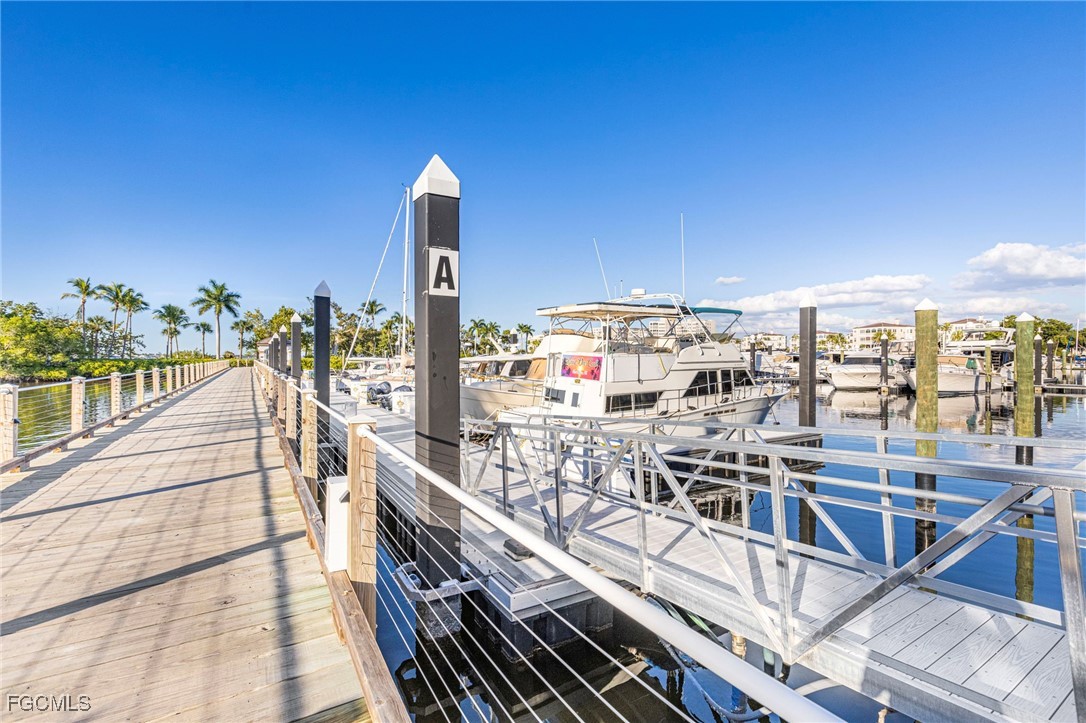 Dock