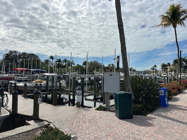 Dock
