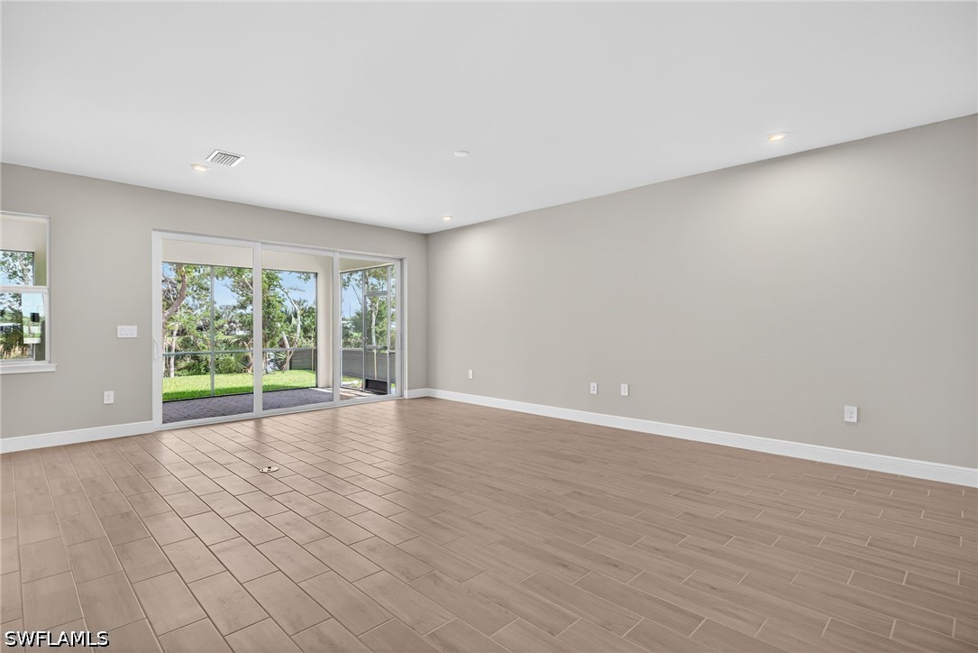 1833 Summerlit, Naples, FL 34114