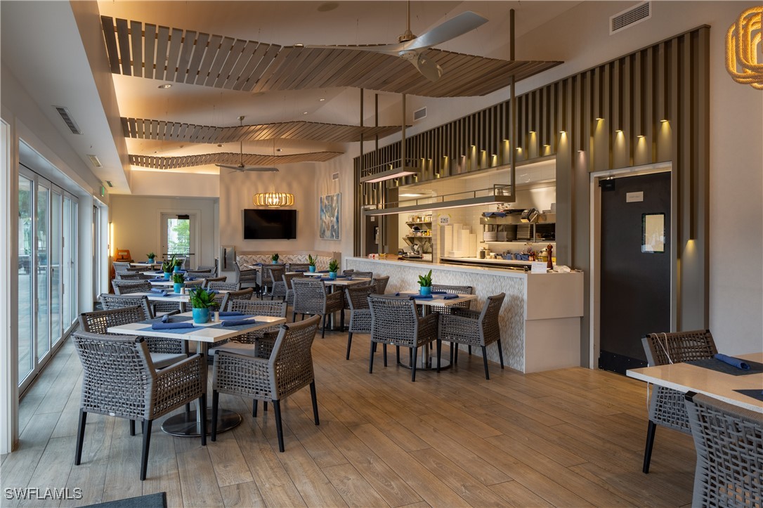 DiningArea