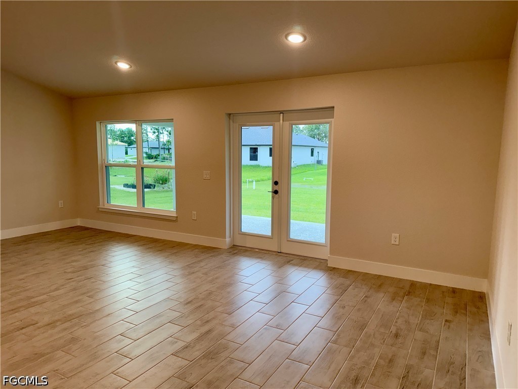 2812 43rd, Lehigh Acres, FL 33971