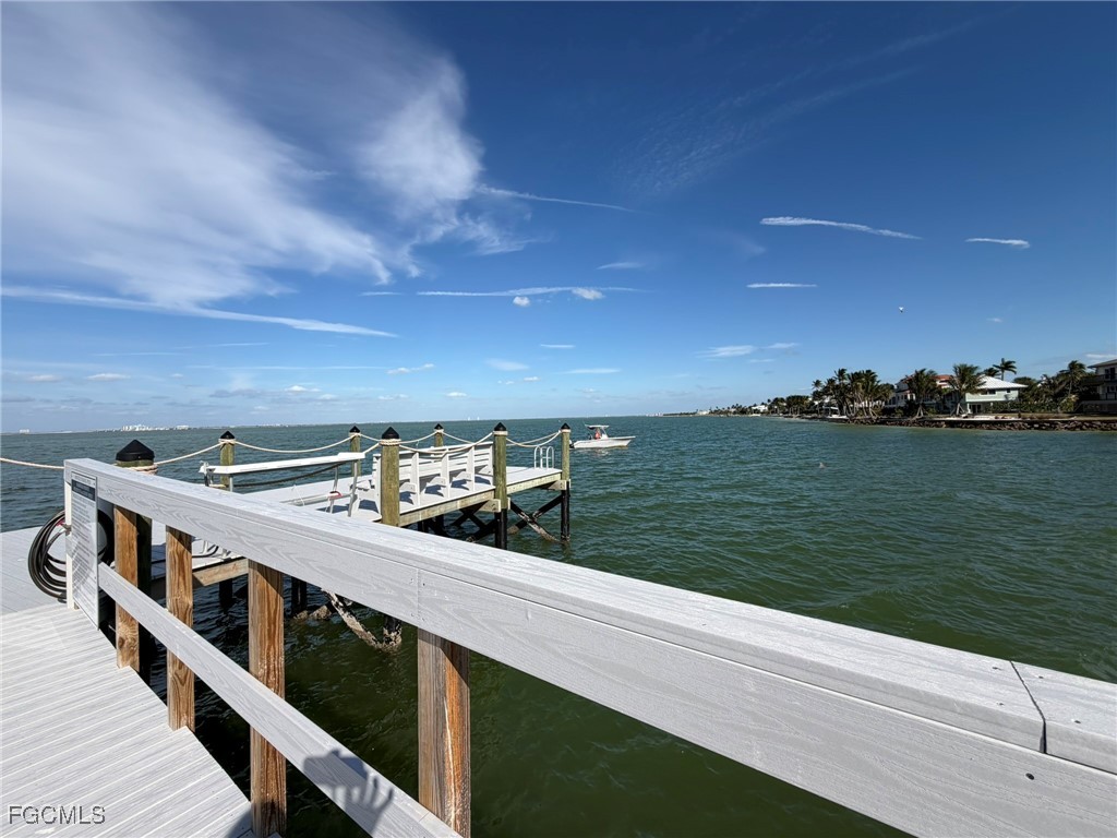 Dock