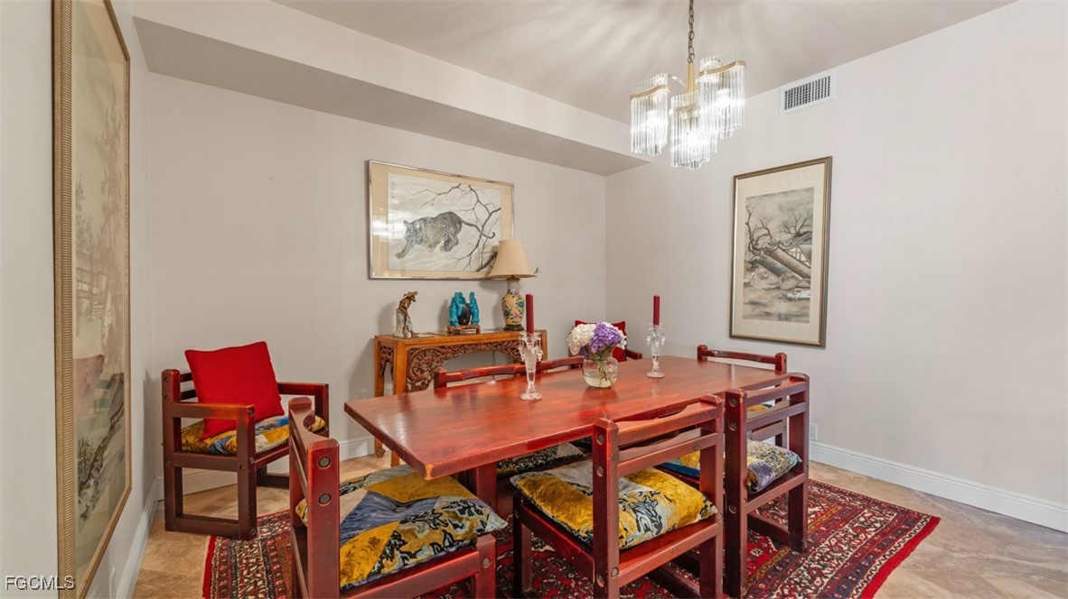 DiningArea