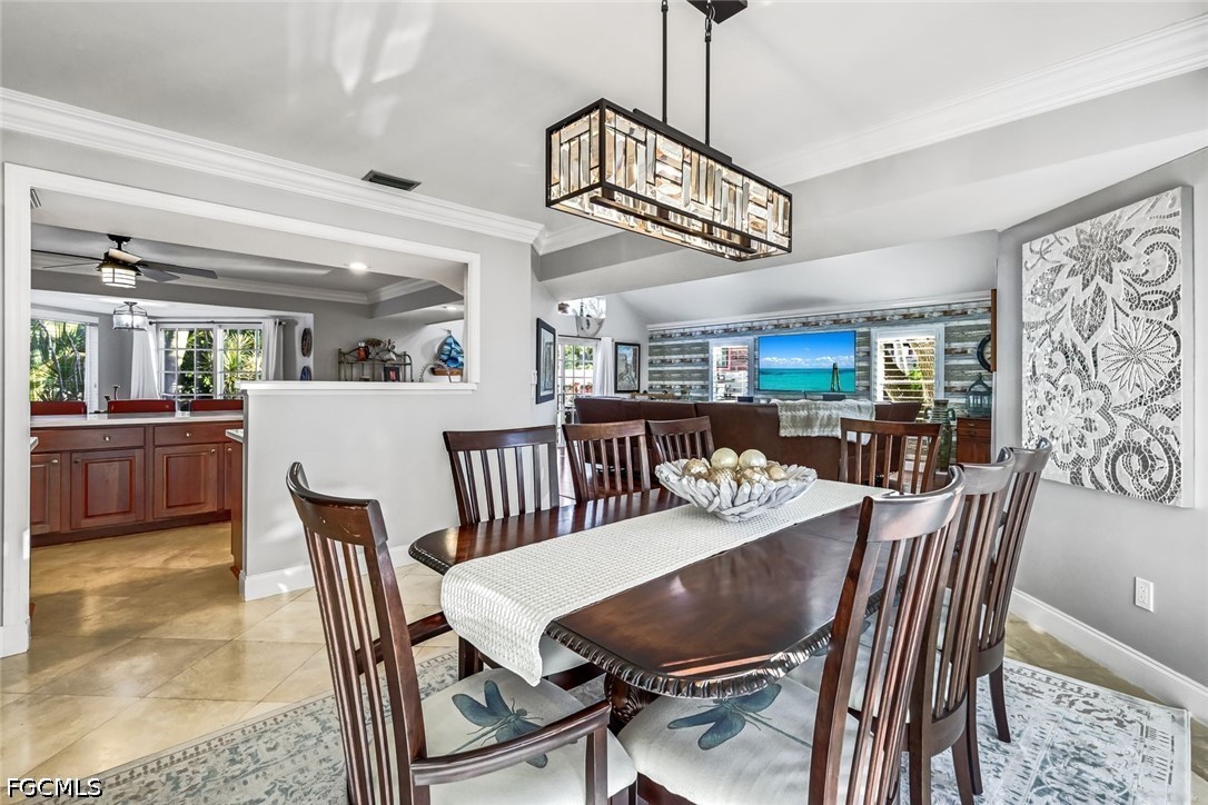 DiningArea