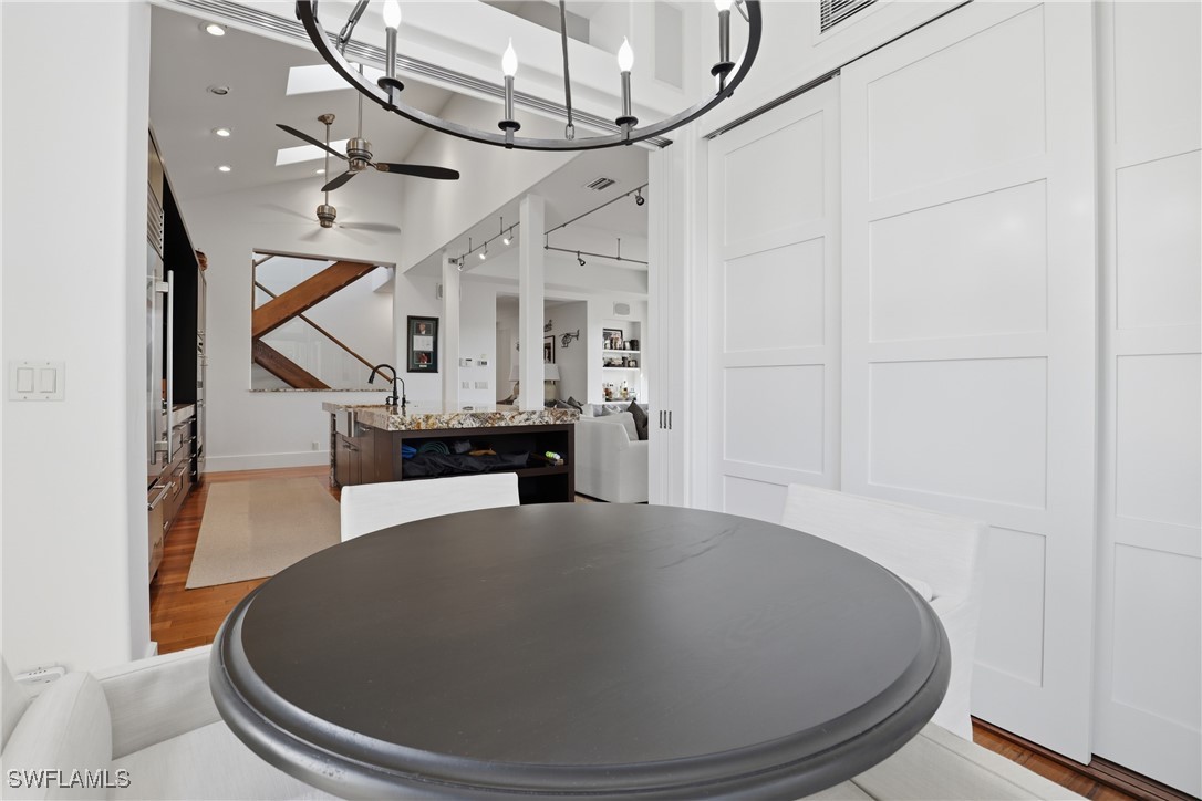 DiningArea